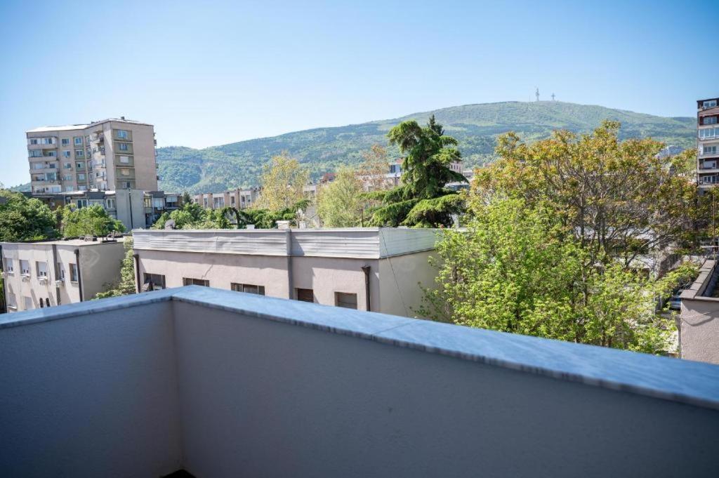 New 1 Bedroom Apt In Skopje City Center - Free Parking Exterior photo